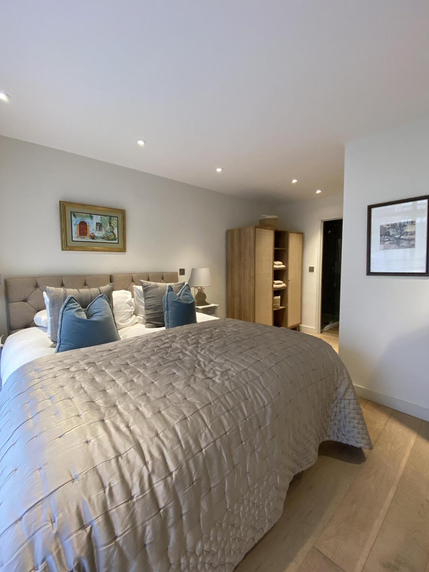 Ferienwohnung Walcot Yard With Parking, Bath Keys Exterior foto