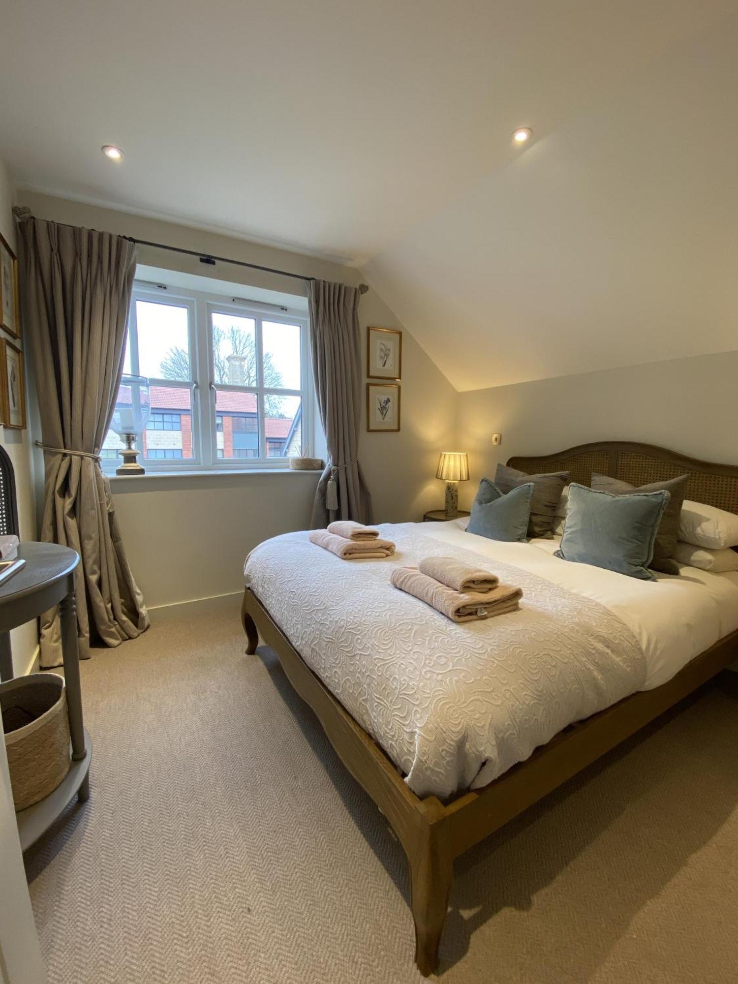 Ferienwohnung Walcot Yard With Parking, Bath Keys Exterior foto